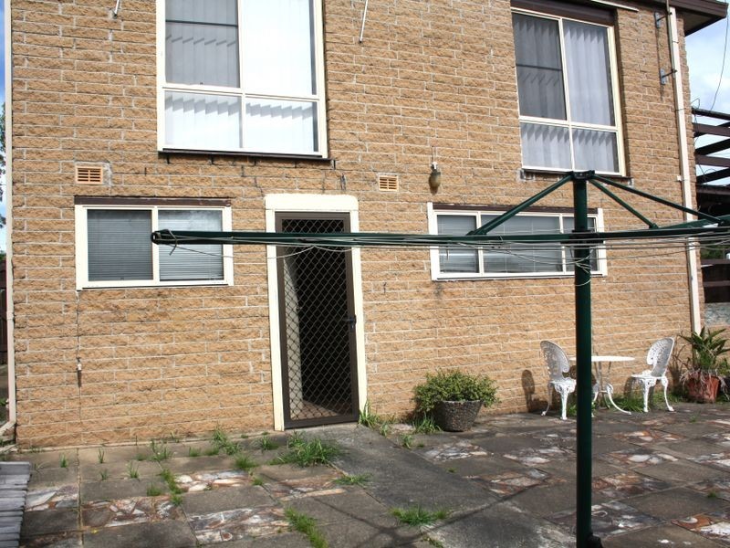 74 Rex Road, Georges Hall NSW 2198