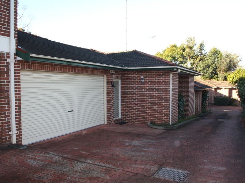 2/19 Highland Avenue, Bankstown NSW 2200