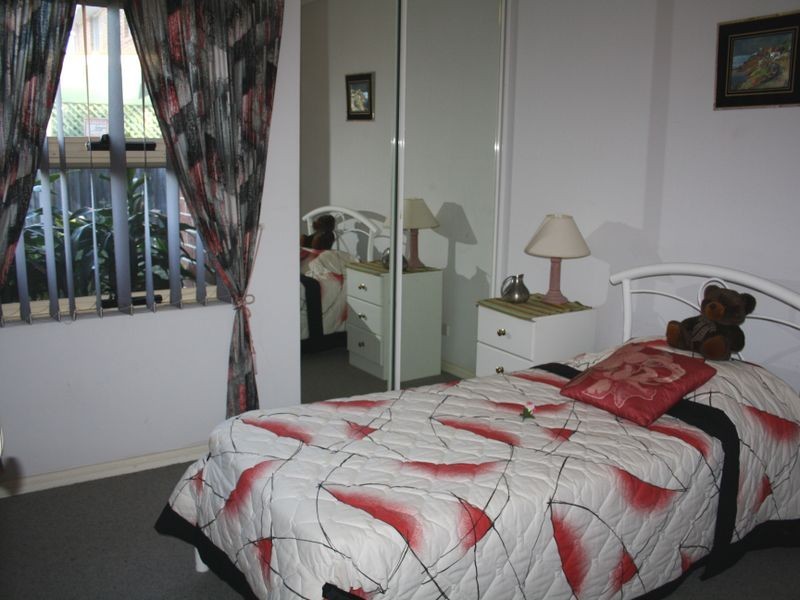 2/19 Highland Avenue, Bankstown NSW 2200