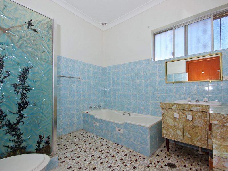 122 William Street, Condell Park NSW 2200