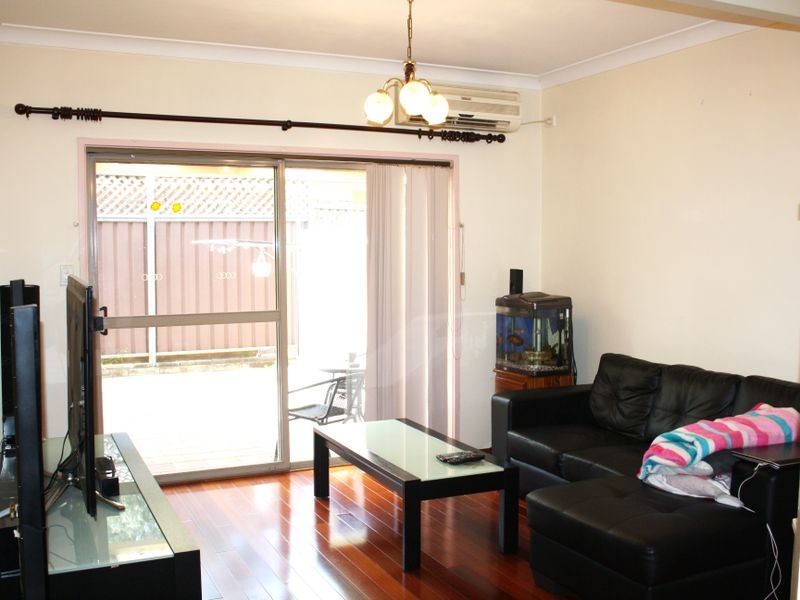 19/135-143 Rex Road, Georges Hall NSW 2198