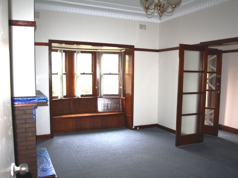 323 Hume Hwy, Bankstown NSW 2200