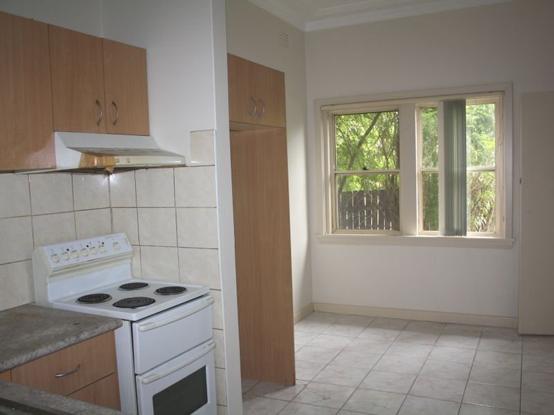 323 Hume Hwy, Bankstown NSW 2200