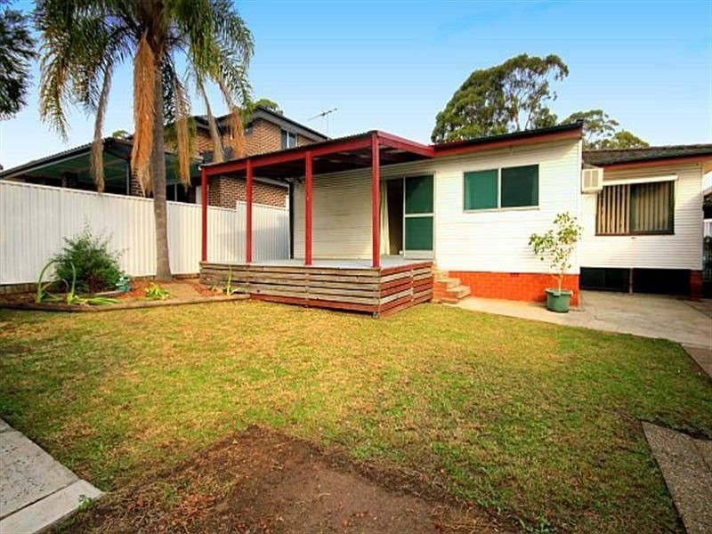 106 Rex Road, Georges Hall NSW 2198