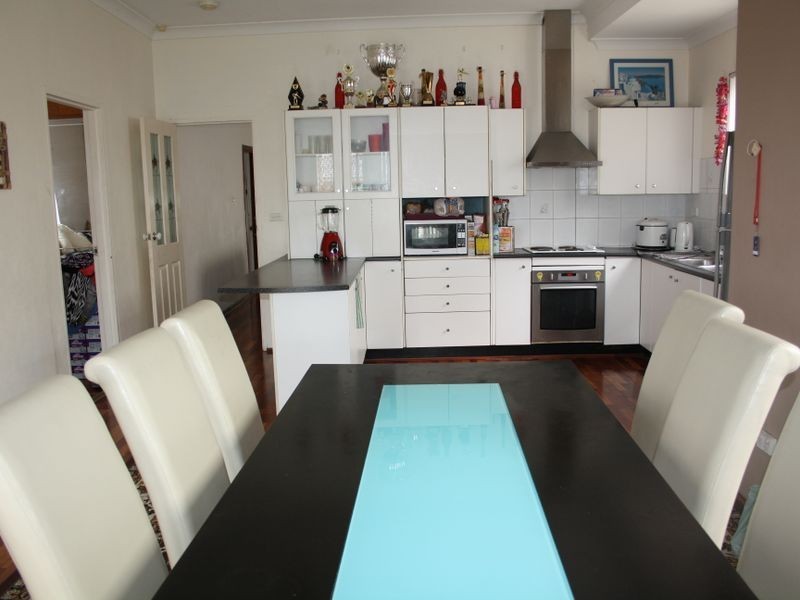 24 Pringle Avenue, Bankstown NSW 2200