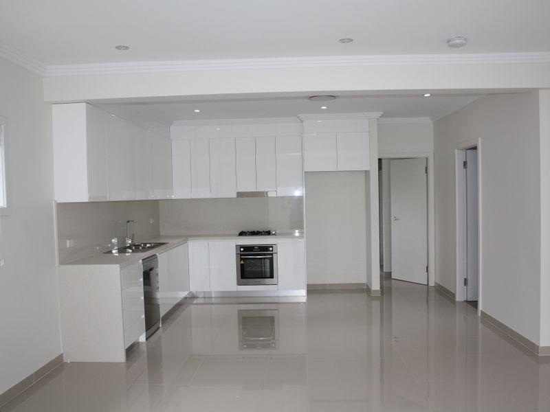3/119 Simmat Ave, Condell Park NSW 2200
