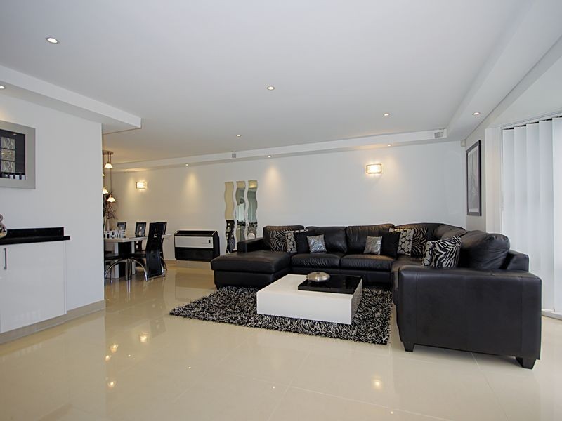 53 Kurrajong Avenue, Georges Hall NSW 2198