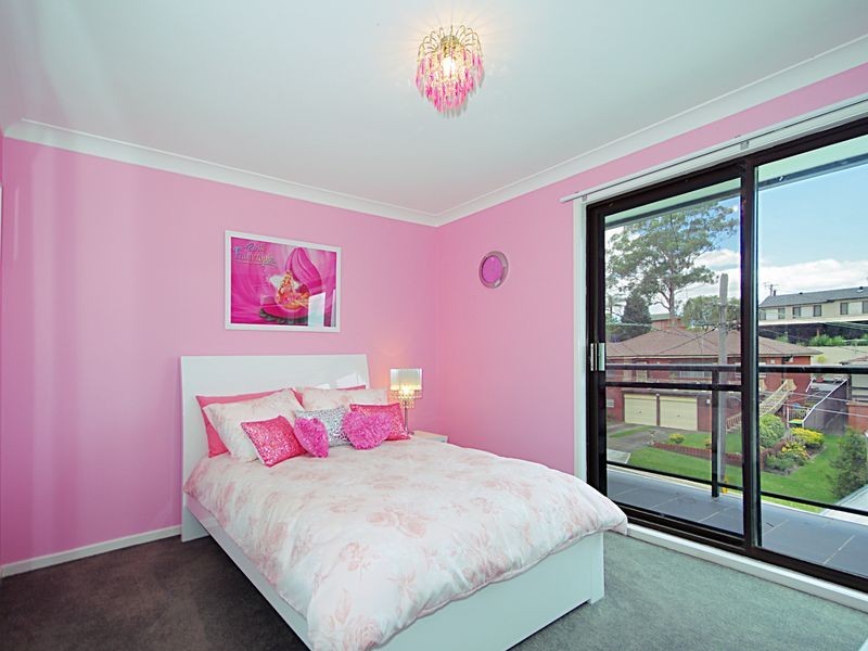 53 Kurrajong Avenue, Georges Hall NSW 2198