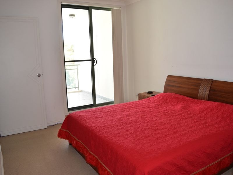 508/16-20 Meredith Street, Bankstown NSW 2200