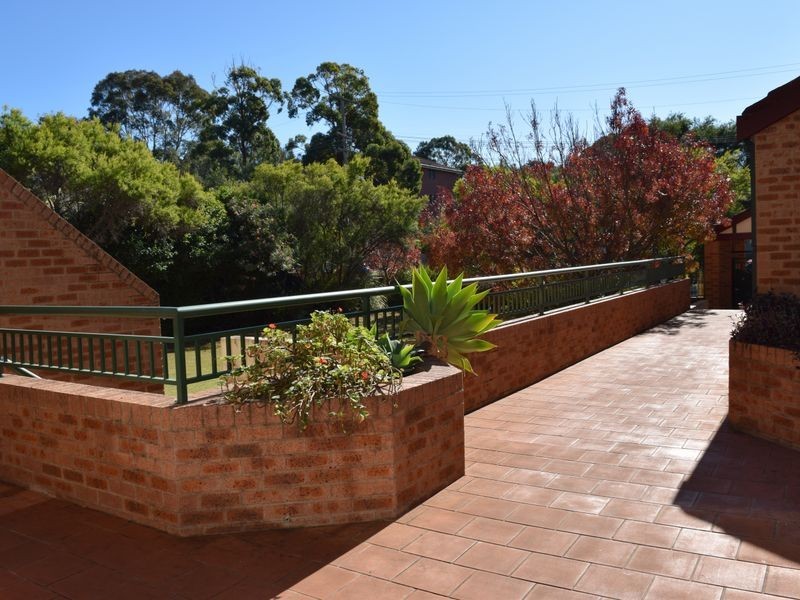 8/29 De Witt Street, Bankstown NSW 2200