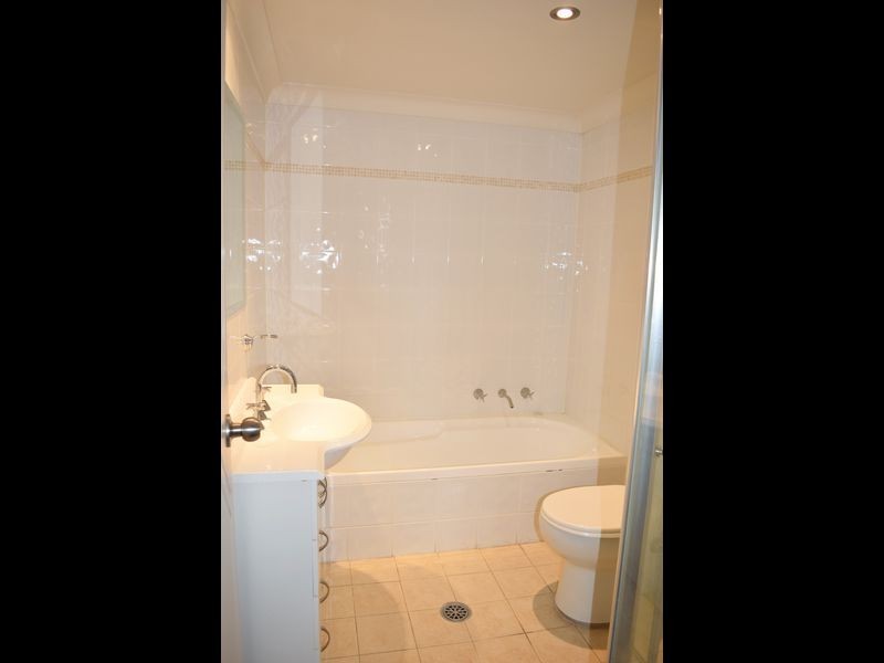 802/16 Meredith Street, Bankstown NSW 2200