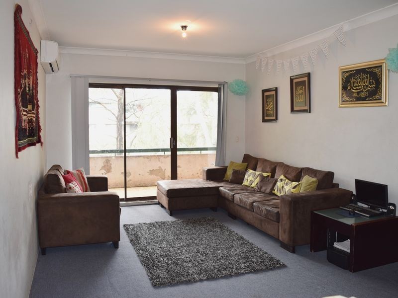 9/21-23 Myrtle Rd, Bankstown NSW 2200