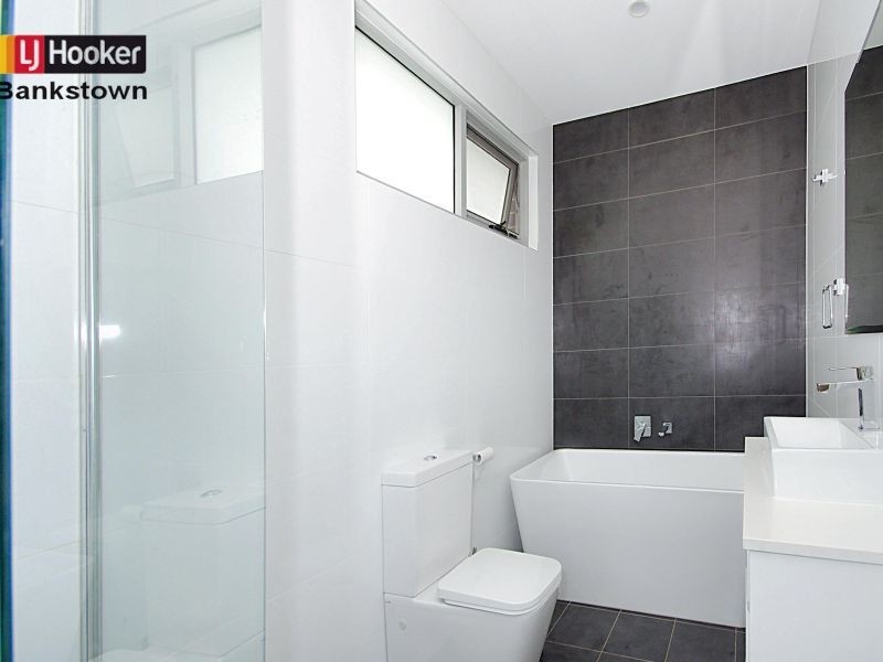 1A Larien Crescent, Yagoona NSW 2199