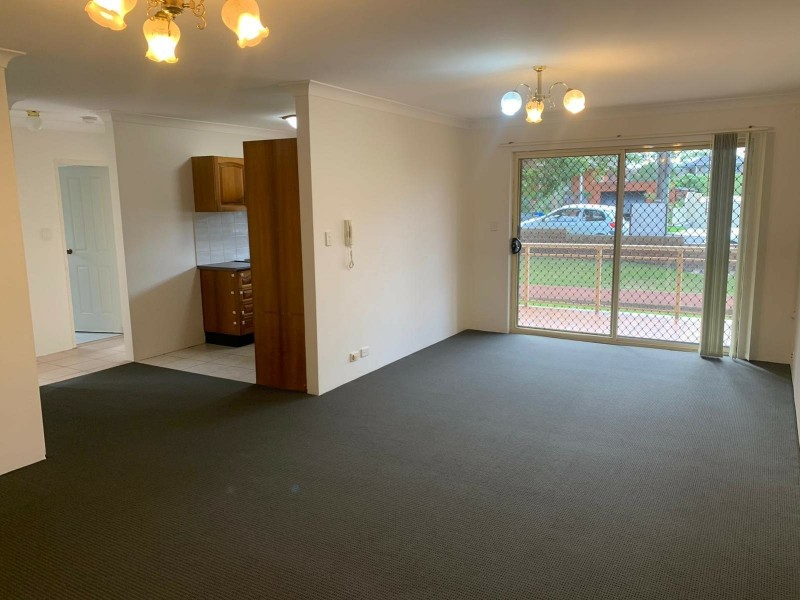 Unit 4/34-36 REYNOLDS AVE, Bankstown NSW 2200