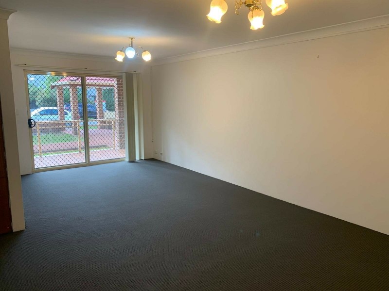 Unit 4/34-36 REYNOLDS AVE, Bankstown NSW 2200