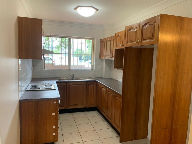 Unit 4/34-36 REYNOLDS AVE, Bankstown NSW 2200