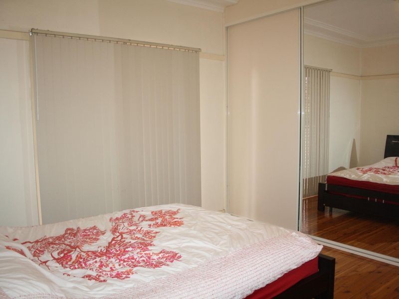 122 Maiden Street, Greenacre NSW 2190