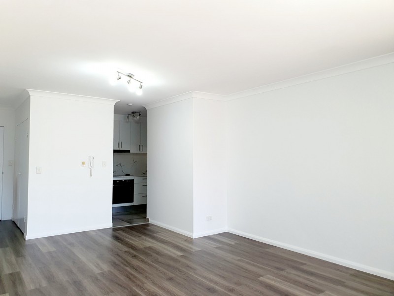 Unit 8/1-5 DUDLEY AVE, Bankstown NSW 2200