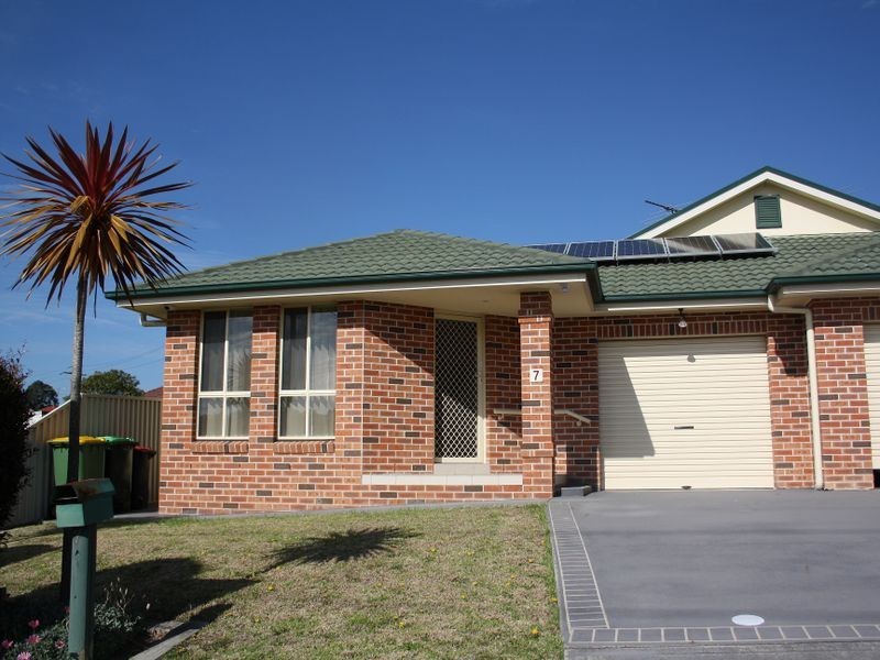 7 NEUTRAL AVENUE, Birrong NSW 2143