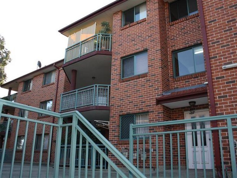 5/365 Hume Highway, Bankstown NSW 2200