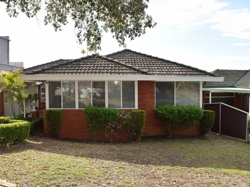 28 WREN STREET, Condell Park NSW 2200