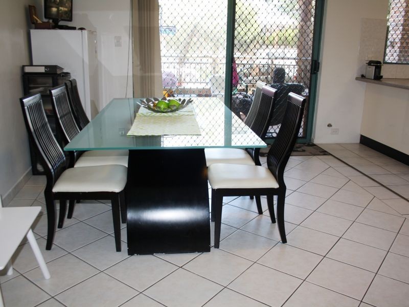 2/48 CAIRDS AVENUE, Bankstown NSW 2200