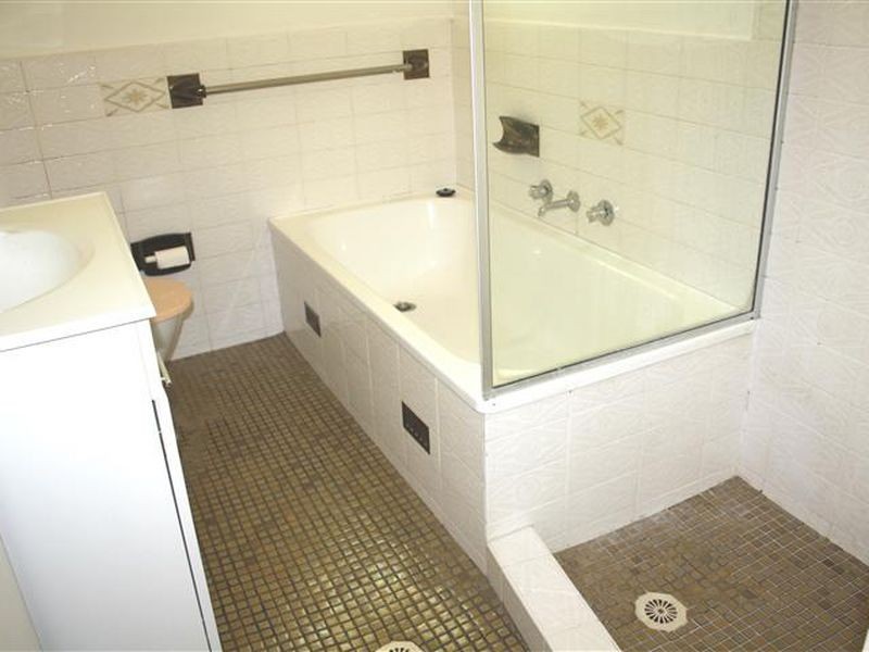 Unit 35/168 Greenacre Road, Bankstown NSW 2200