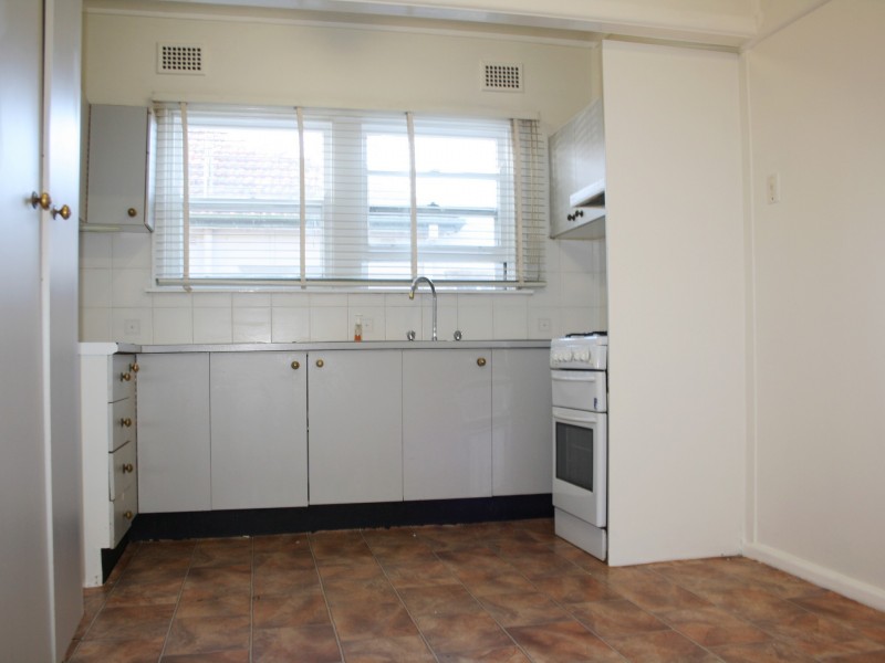 52 NORTHCOTE ROAD, Greenacre NSW 2190