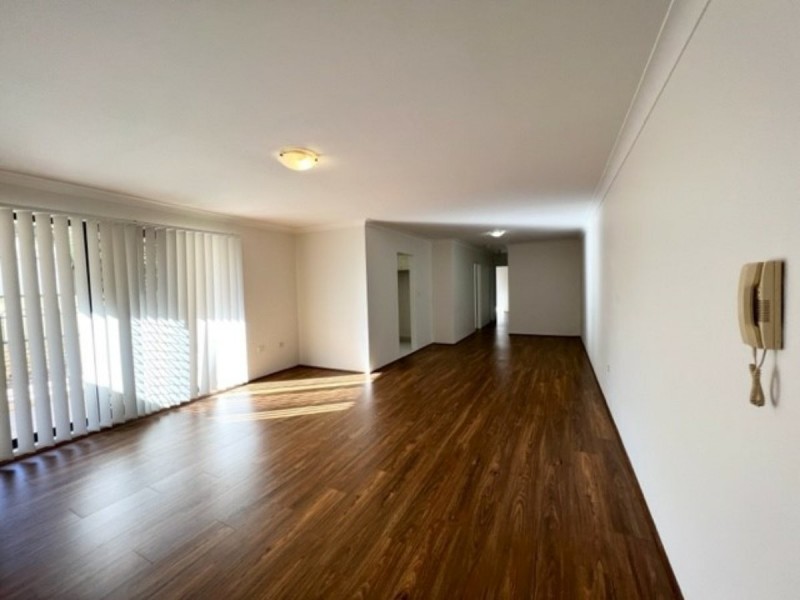 17/19-25 Sir Joseph Banks Street, Bankstown NSW 2200