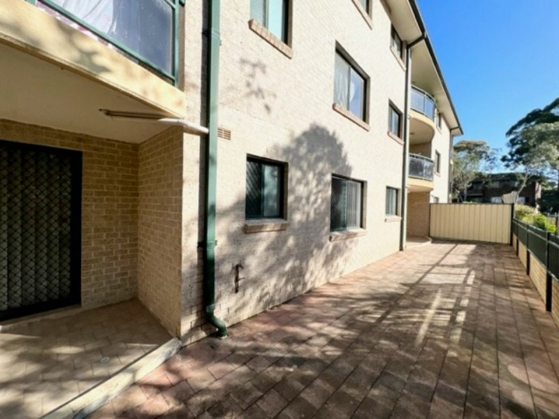 17/19-25 Sir Joseph Banks Street, Bankstown NSW 2200