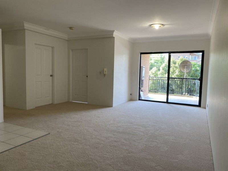 Unit 11/13-15 GORDON STREET, Bankstown NSW 2200