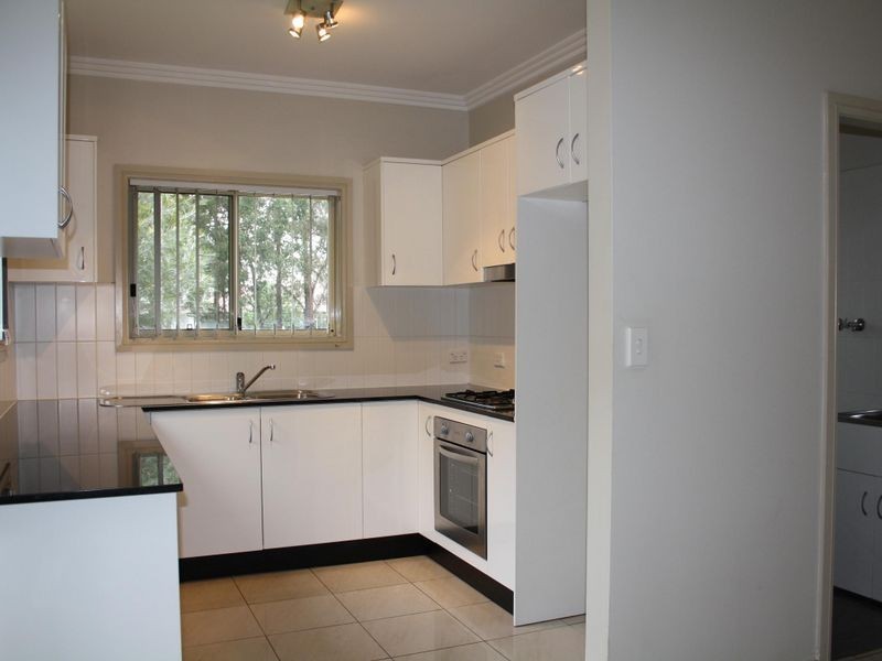 1/14 Hishion Place, Georges Hall NSW 2198
