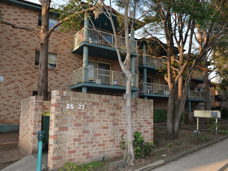 18/25 Myrtle Road, Bankstown NSW 2200