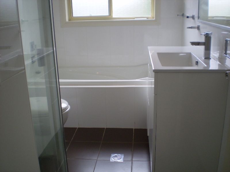 2/29 Hunter Street, Condell Park NSW 2200