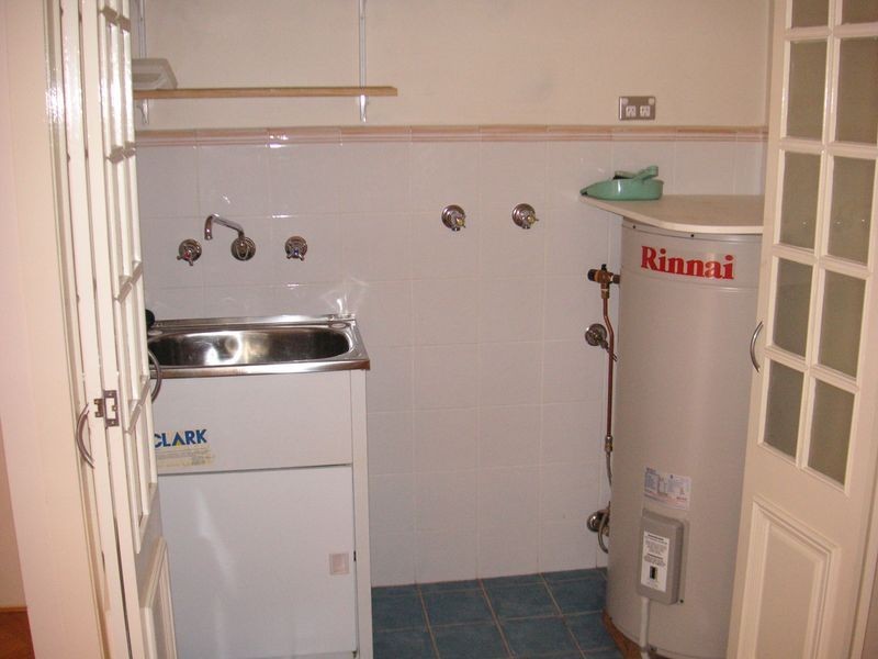 2/1-3 Queen Street, Newtown NSW 2042