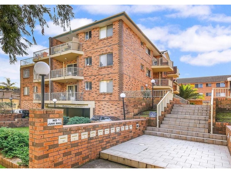 Unit 12/1 Junction Street, Granville NSW 2142