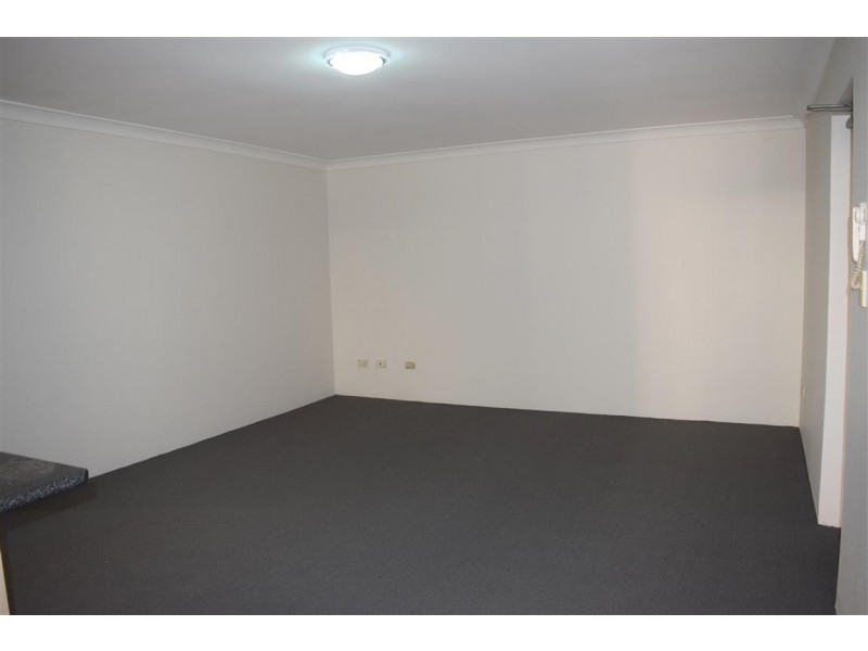 Unit 12/1 Junction Street, Granville NSW 2142