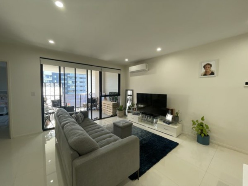 402/21-25 Leonard Street, Bankstown NSW 2200
