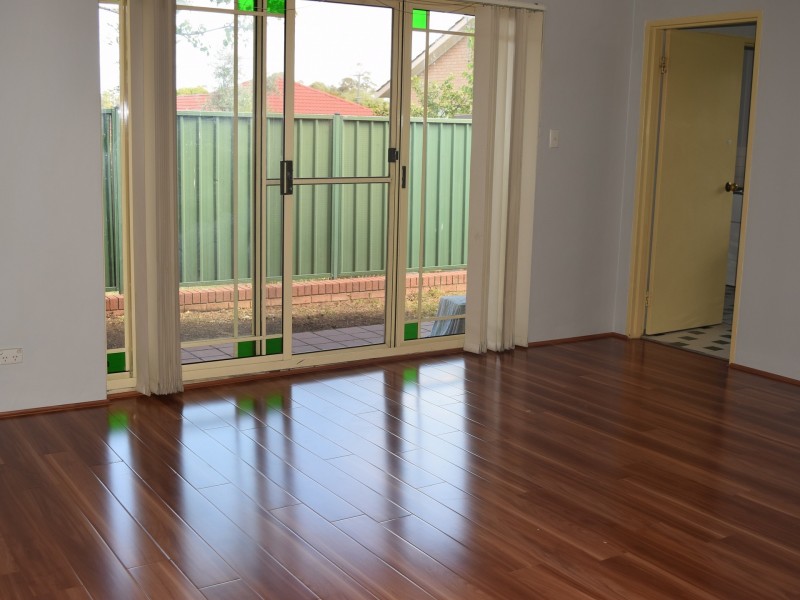 4/35-37 HUNTER STREET, Condell Park NSW 2200