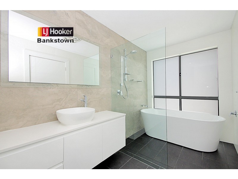 55A Flinders Rd, Georges Hall NSW 2198