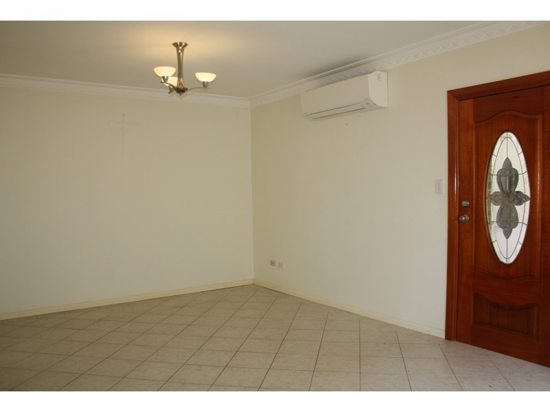 1/68 Gowrie Avenue, Punchbowl NSW 2196