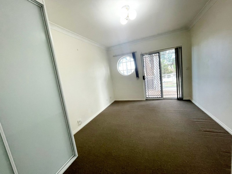 1/855A PUNCHBOWL ROAD, Punchbowl NSW 2196