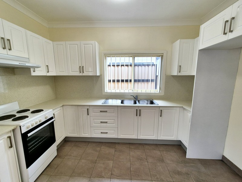 1/33 Simmat Avenue, Condell Park NSW 2200