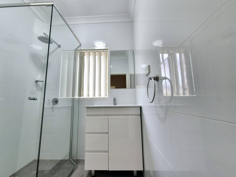 1/33 Simmat Avenue, Condell Park NSW 2200