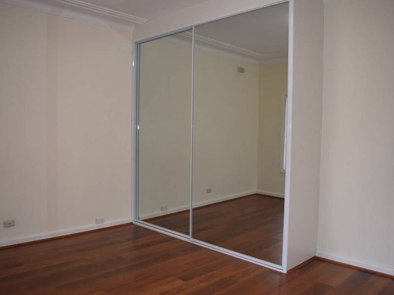 1/33 Simmat Avenue, Condell Park NSW 2200