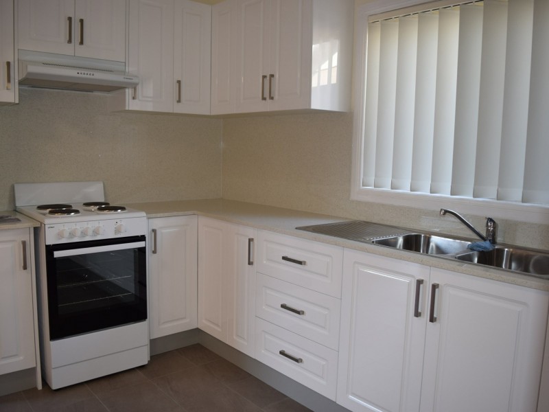 1/33 SIMMAT AVENUE, Condell Park NSW 2200