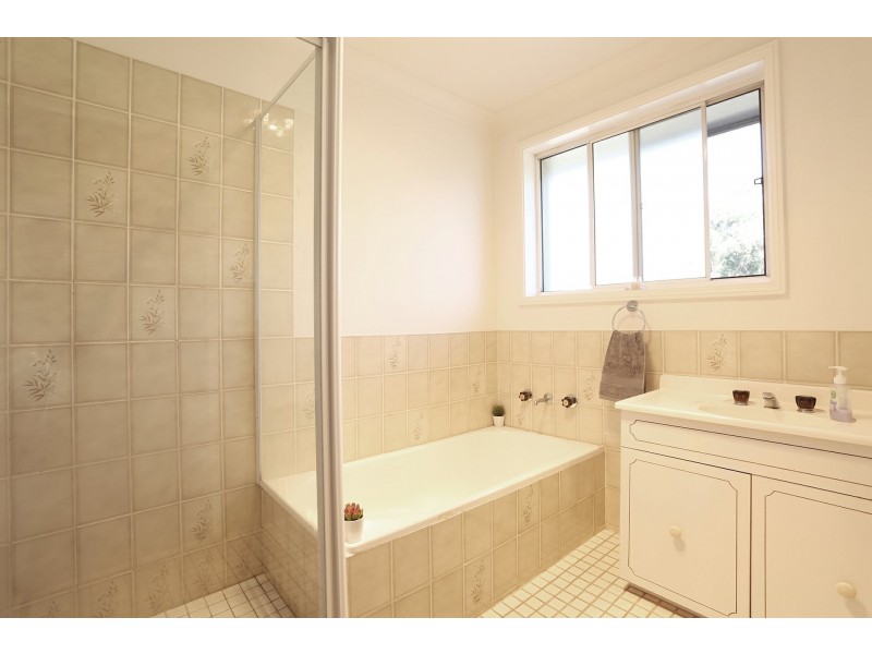 24 Kurrajong Rd, Greystanes NSW 2145