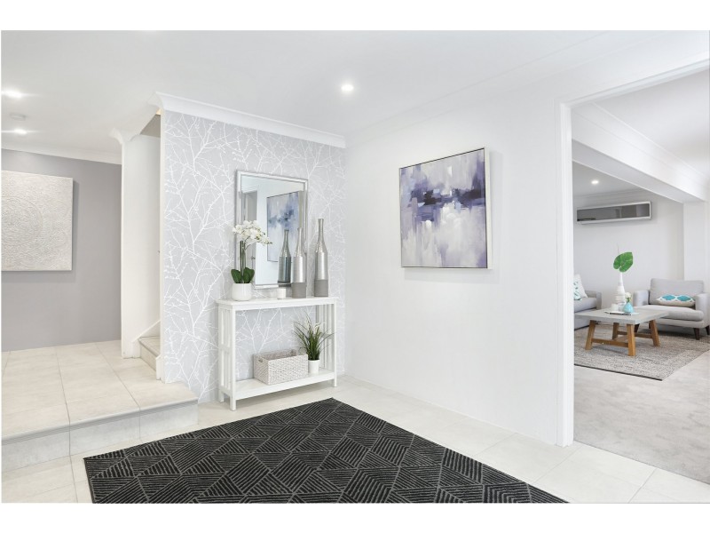 2B Birdwood Rd, Georges Hall NSW 2198