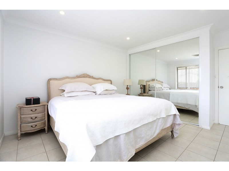 2B Birdwood Rd, Georges Hall NSW 2198