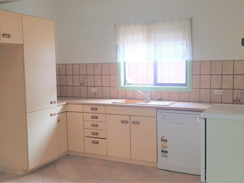 19 Lehn Road, East Hills NSW 2213